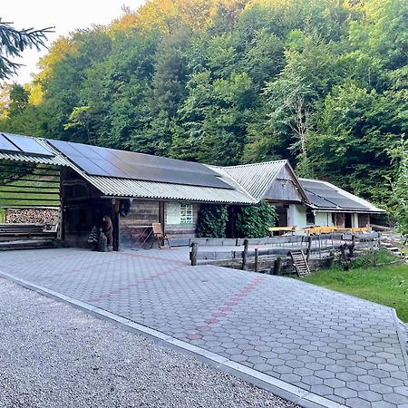 Wooden Cabin Kamna Gorica Exterior foto